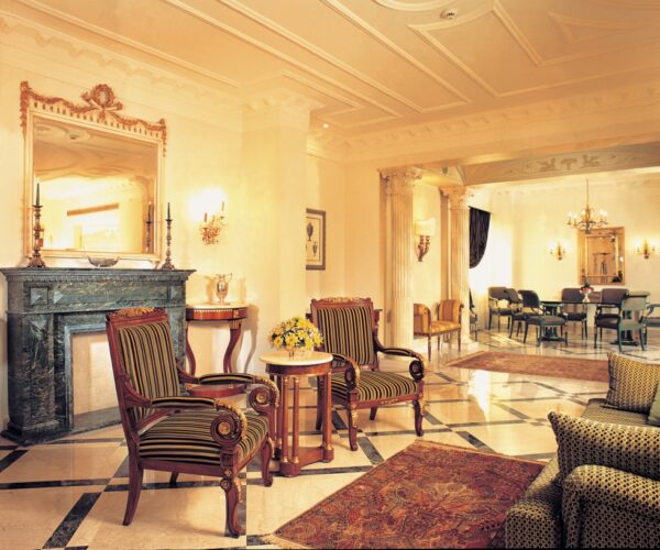 Sonesta Hotel
