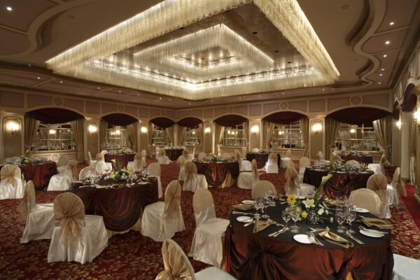 Sonesta Hotel