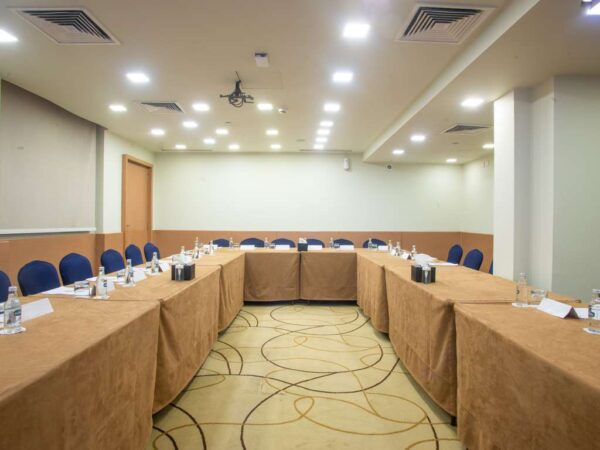 فندق نوفوتيل القاهرة البرج
