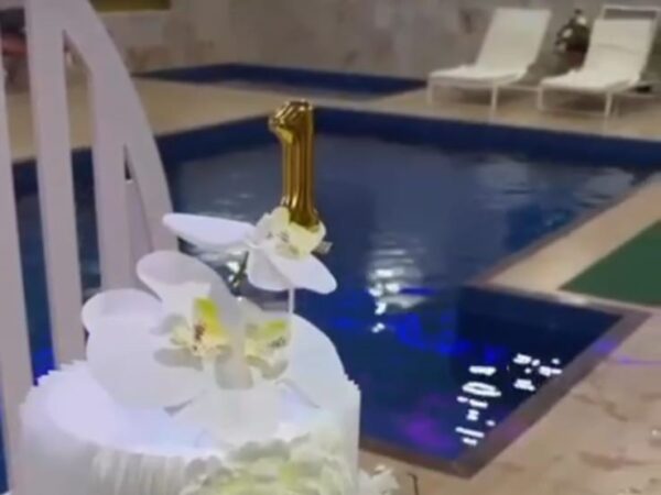 قـاعة وشاليهـات النخبـه في شمال الباطن