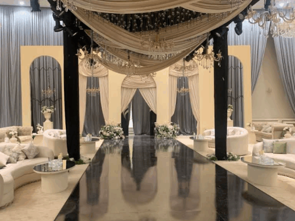 قاعة ليلة التاج في الرياض