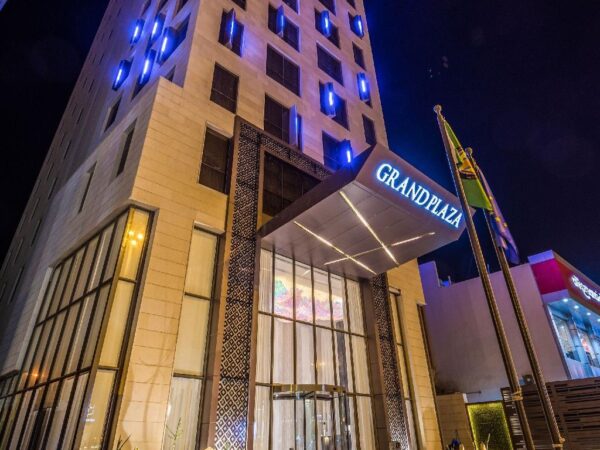 جراند بلازا الملك فهد في الرياض