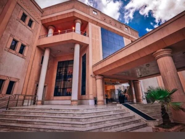فندق التنفيذيين العزيزية في الرياض