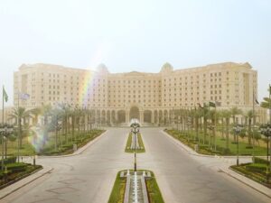 فندق ريتز كارلتون الرياض