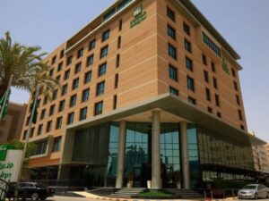 فندق هوليداي إن العليا في الرياض