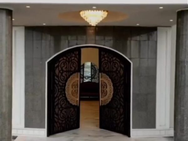 قاعة زيارة للاحتفالات في خميس