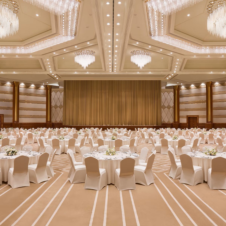 قاعة مؤتمرات الدفنة فندق شيراتون الدوحة