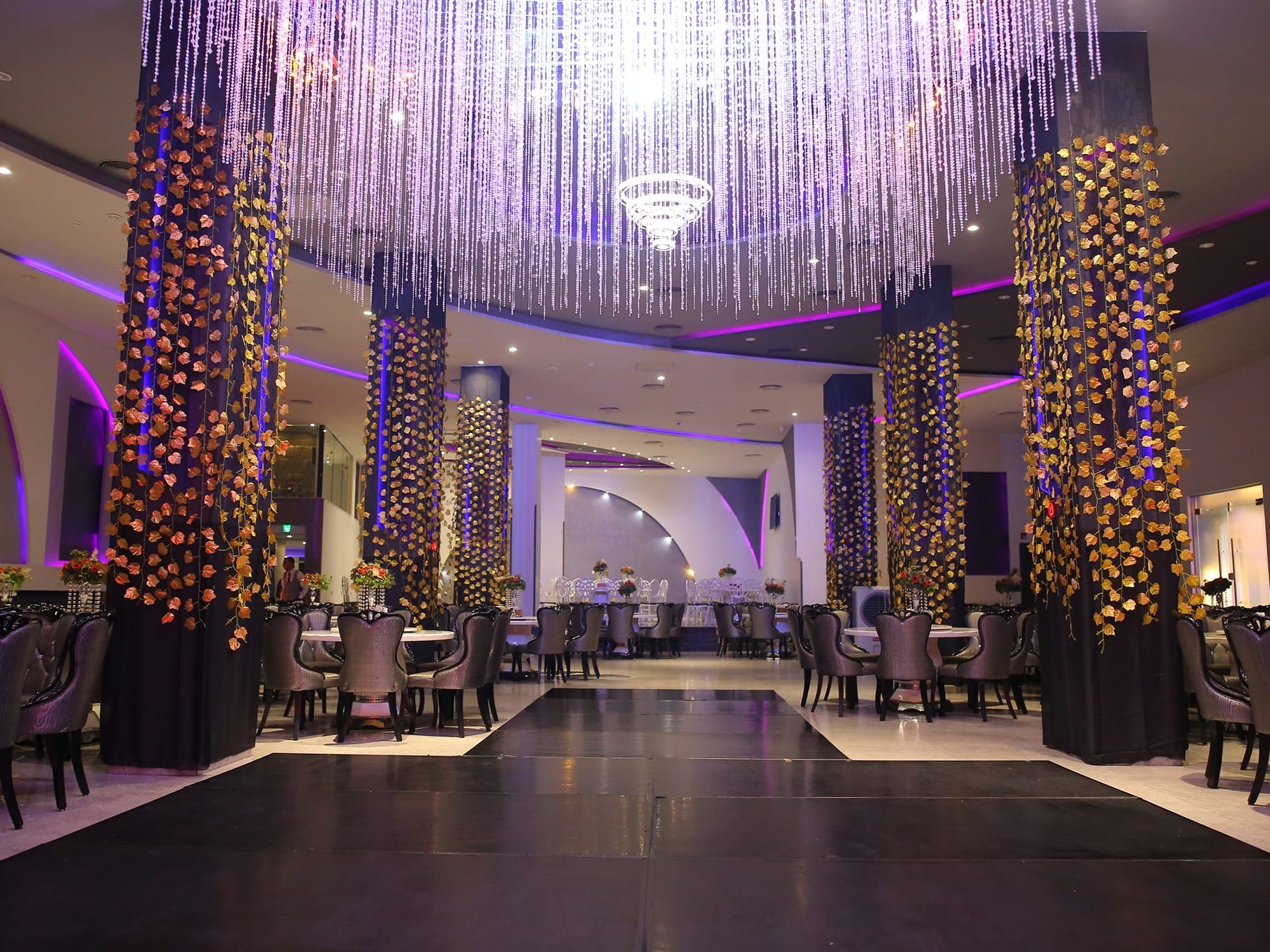 قاعة الماسة السويس