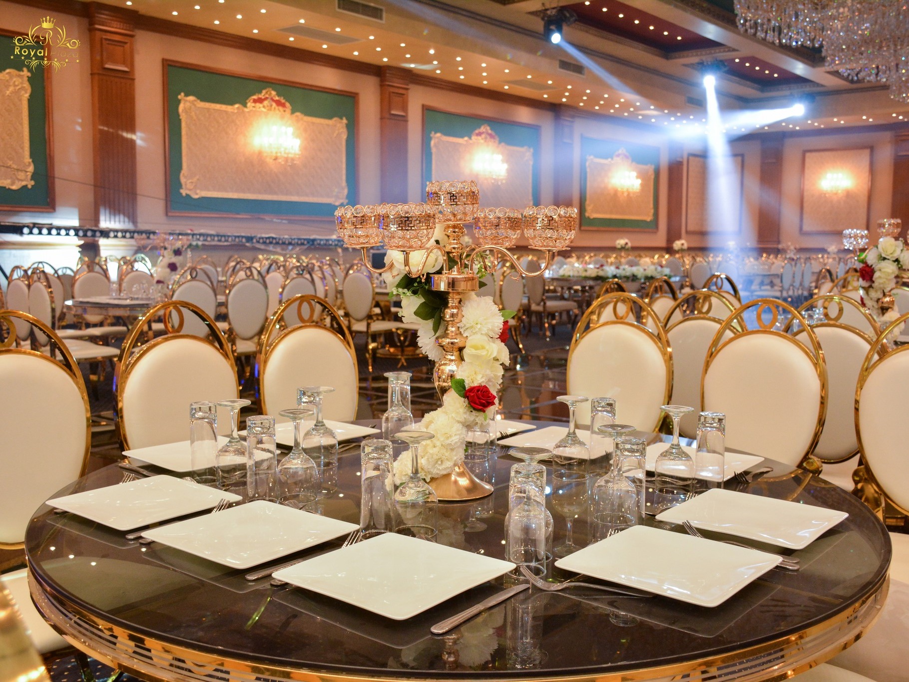 قــاعــة ميريديان قاعات رويال بلازا