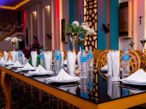 قاعه لورانز اسيوط - 5