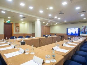 قاعات الاجتماعات فندق نوفوتيل القاهرة البرج - 4