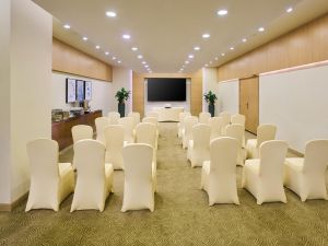 قاعة بيكاسو فندق تريومف لاكشري القاهرة الجديدة - 2