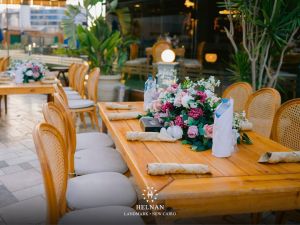 قاعة الأوبن إير فندق هلنان لاندمارك - 7