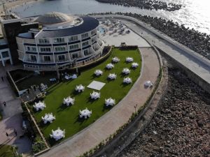 قاعة الأوبن إير فندق صن رايز أليكس أفينيو بيتش - 1