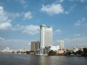 قاعة المؤتمرات فندق جراند نايل تاور القاهرة