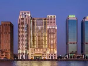 استور الكبرى فندق سانت ريجيس القاهرة