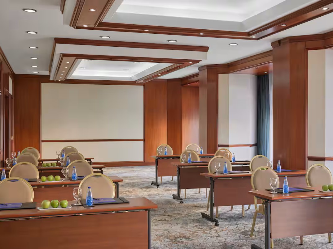 قاعات الاجتماعات فندق هيلتون رمسيس