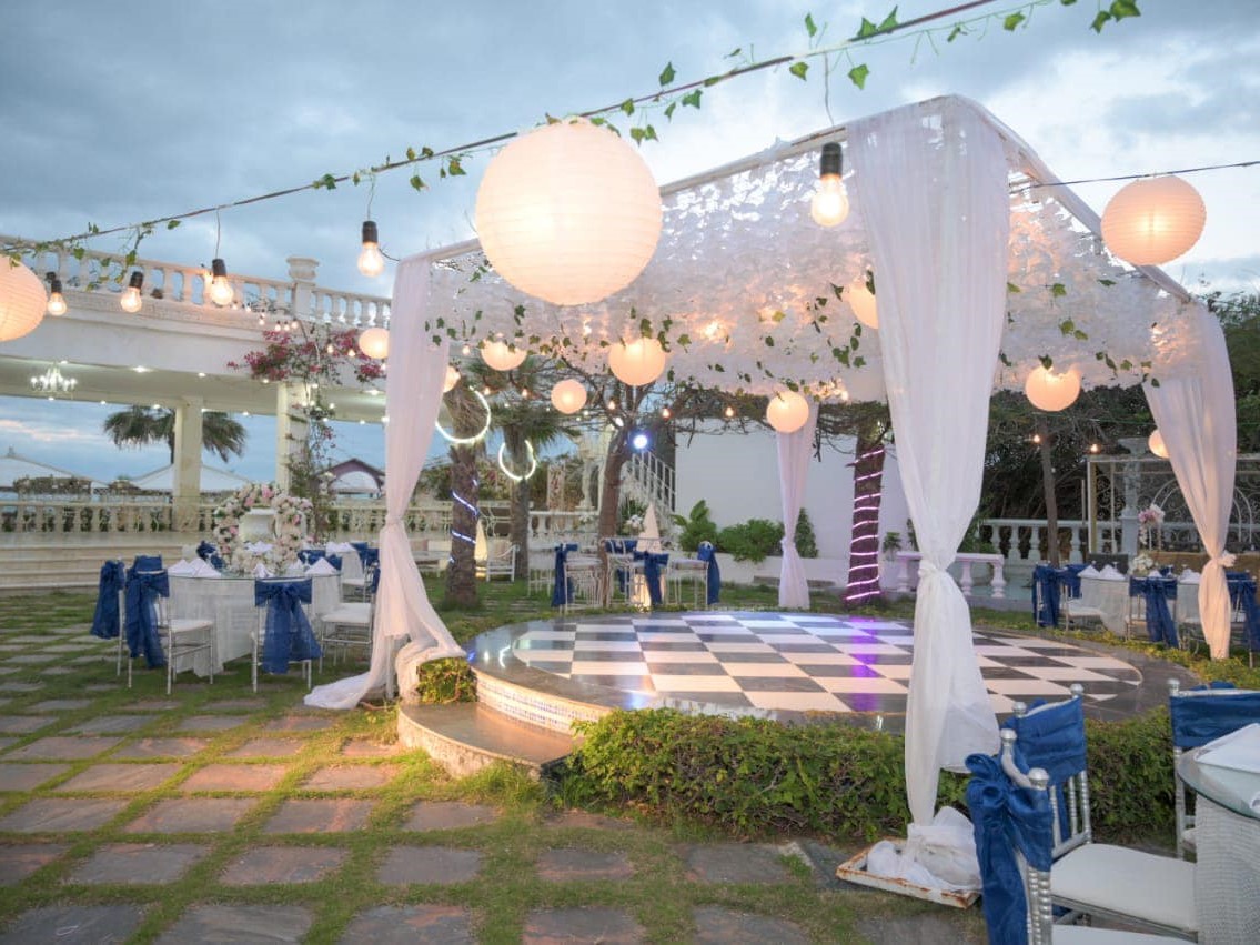 قاعة فندق برادايس ان بيتش المعمورة