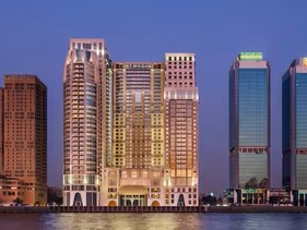 استور الكبرى فندق سانت ريجيس القاهرة