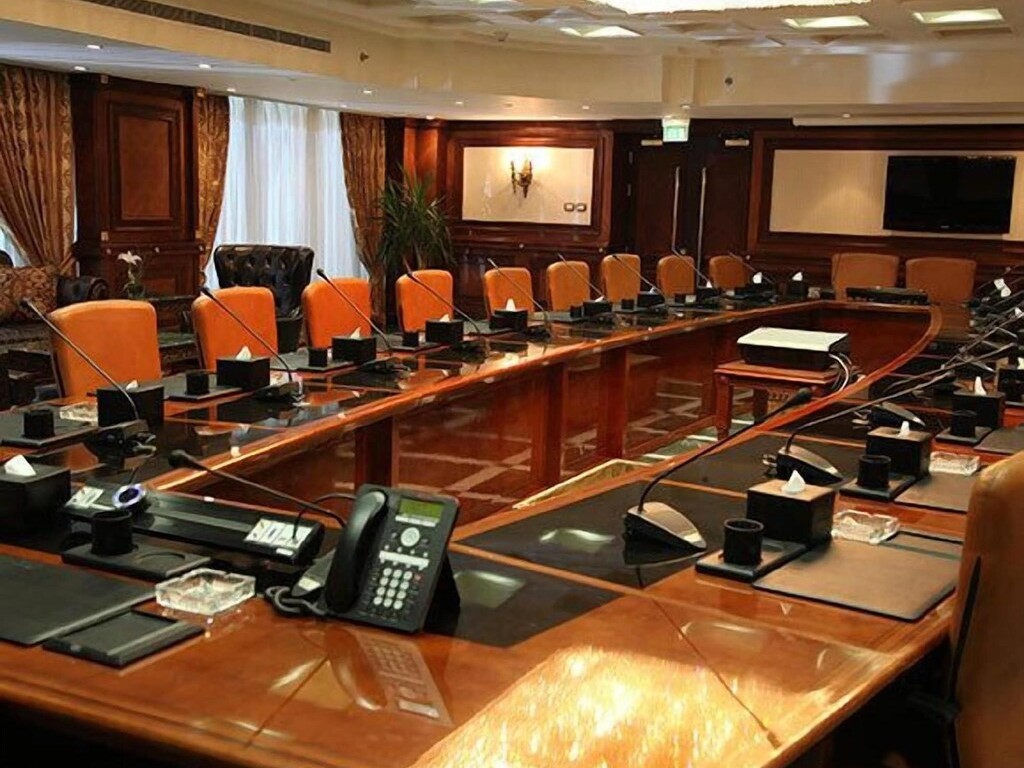 قاعات الاجتماعات فندق هلنان لاندمارك