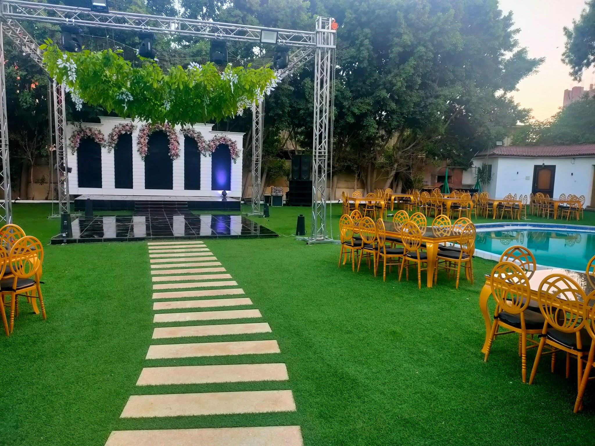 قاعه ملك للافراح - thumb