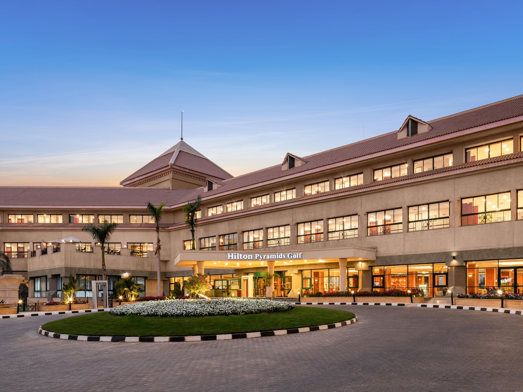 قاعات الزفاف هيلتون بيراميدز جولف