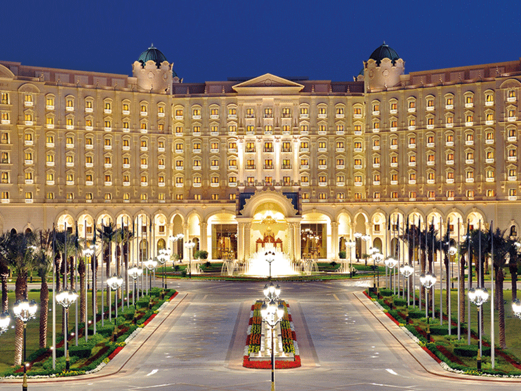 قاعة الاحتفالات ب فندق ريتز كارلتون الرياض