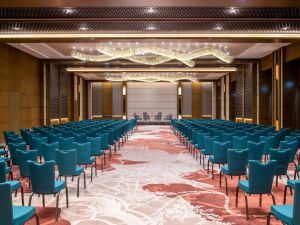 قاعات المؤتمرات فندق دبل تري من هيلتون الرياض المركز المالي - 3