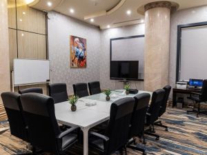 قاعة الاجتماعات فندق الضباب ورويك الرياض - 3