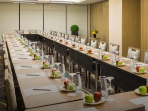 قاعة الاجتماعات في فندق عابر المونسية الرياض - 3