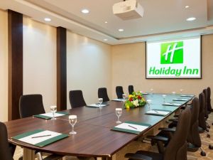 قاعة الاجتماعات فندق هوليداي إن ازدهار - 4