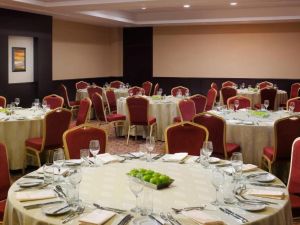 قاعة المؤتمرات كورتيارد الرياض ماريوت دبلوماتيك - 2