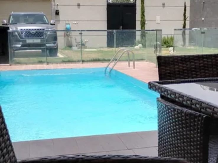 شاليه نور حائل