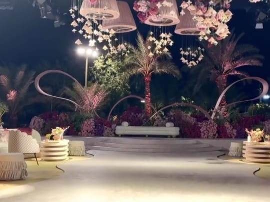 قاعة الحمراء منتجع ديستينو الرياض