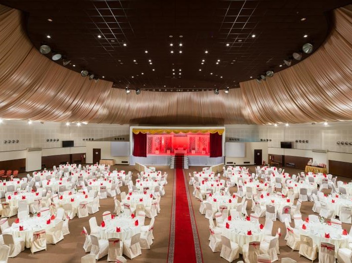 قاعة جبل قمر فندق الفلاج - 8