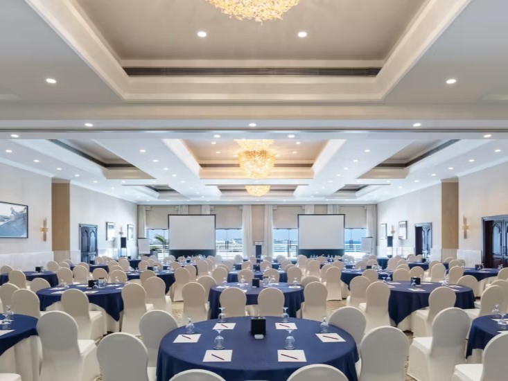 قاعة السندباد كراون بلازا مسقط - thumb