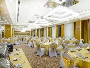 قاعة المروج الملكية فندق المروج جراند مسقط