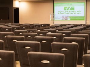 قاعة المؤتمرات فندق هوليدي ان السيب - 2