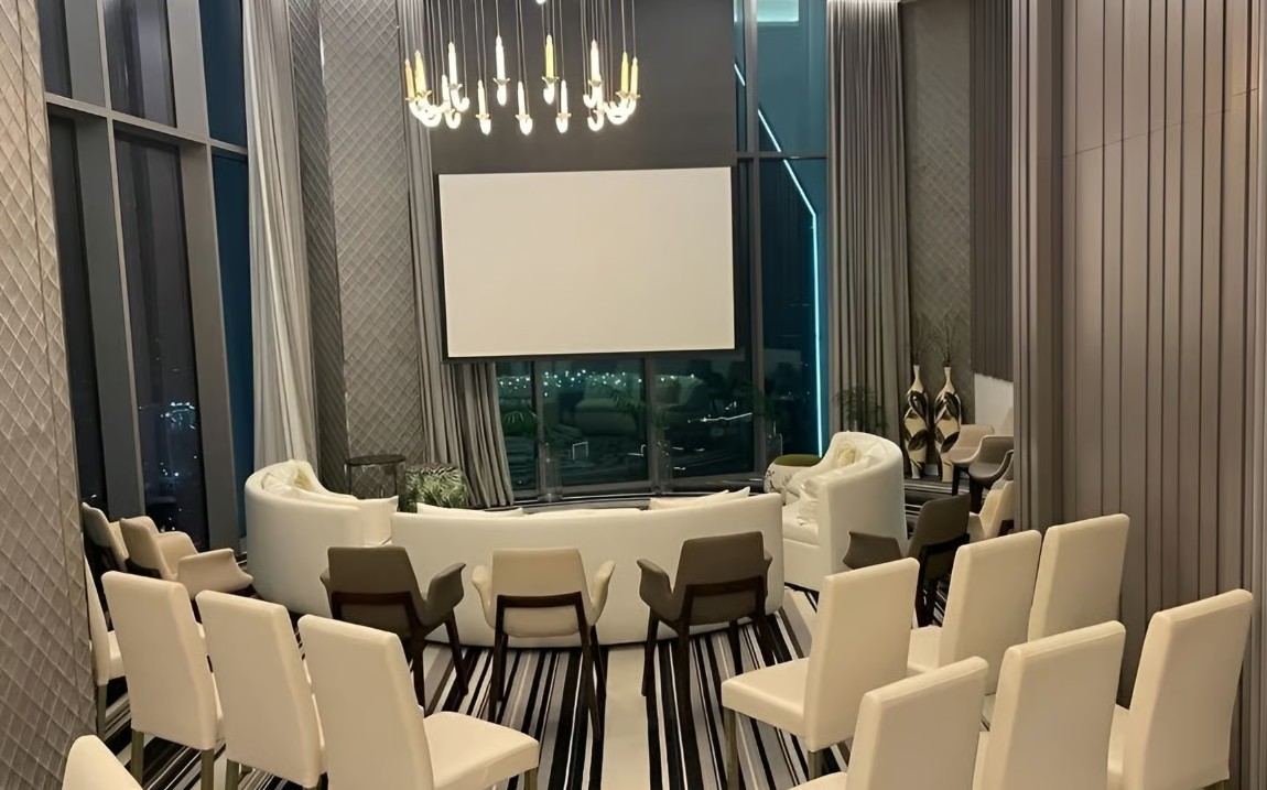 قاعة البرت II فندق و ريزيدنس SLS دبي