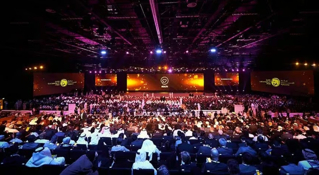 قاعة Conference A فندق ألوفت أبوظبي