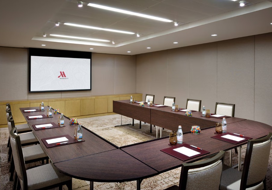 قاعة ديلما 5 فندق ماريوت داون تاون أبوظبي