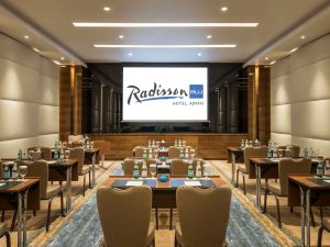 قاعات الاجتماعات راديسون بلو عجمان