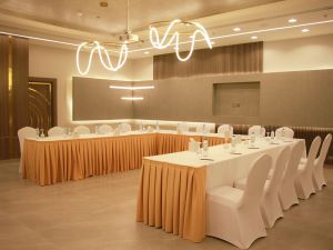 فندق هوليداي انترناشيونال الشارقة - 1