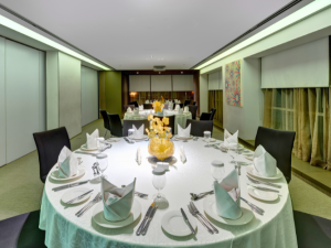 قاعة فندق 72 الشارقة - 6