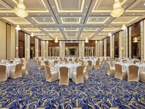 قاعة فندق ومنتجع البحار الفجيرة