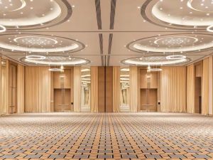 قاعة المؤتمرات دبل تري من هيلتون مدينة الفجيرة