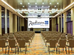 قاعة المؤتمرات راديسون بلو عجمان