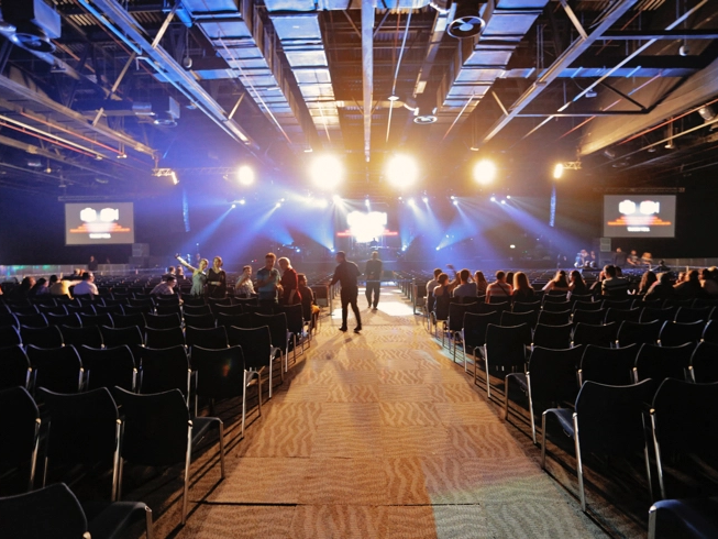 قاعة الشيخ راشد دبي - thumb