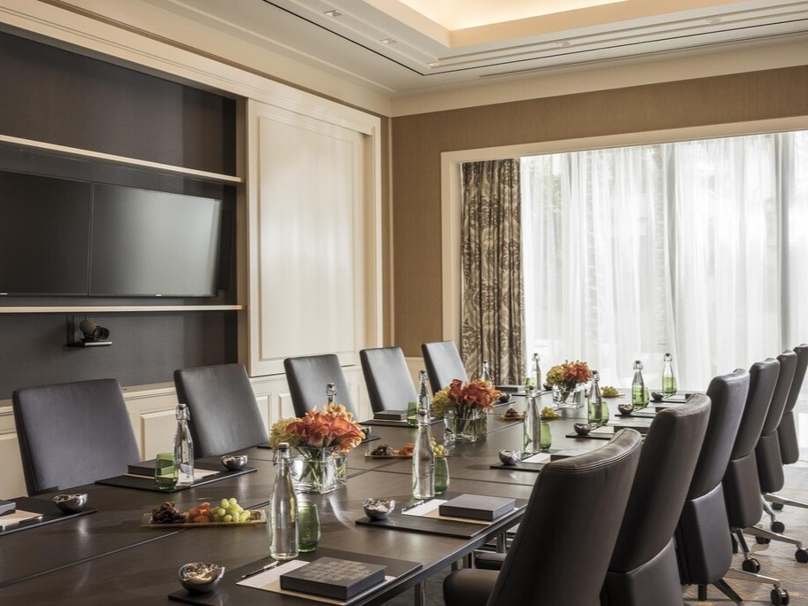 قاعات الاجتماعات فور سيزونز دبي جميرا بيتش