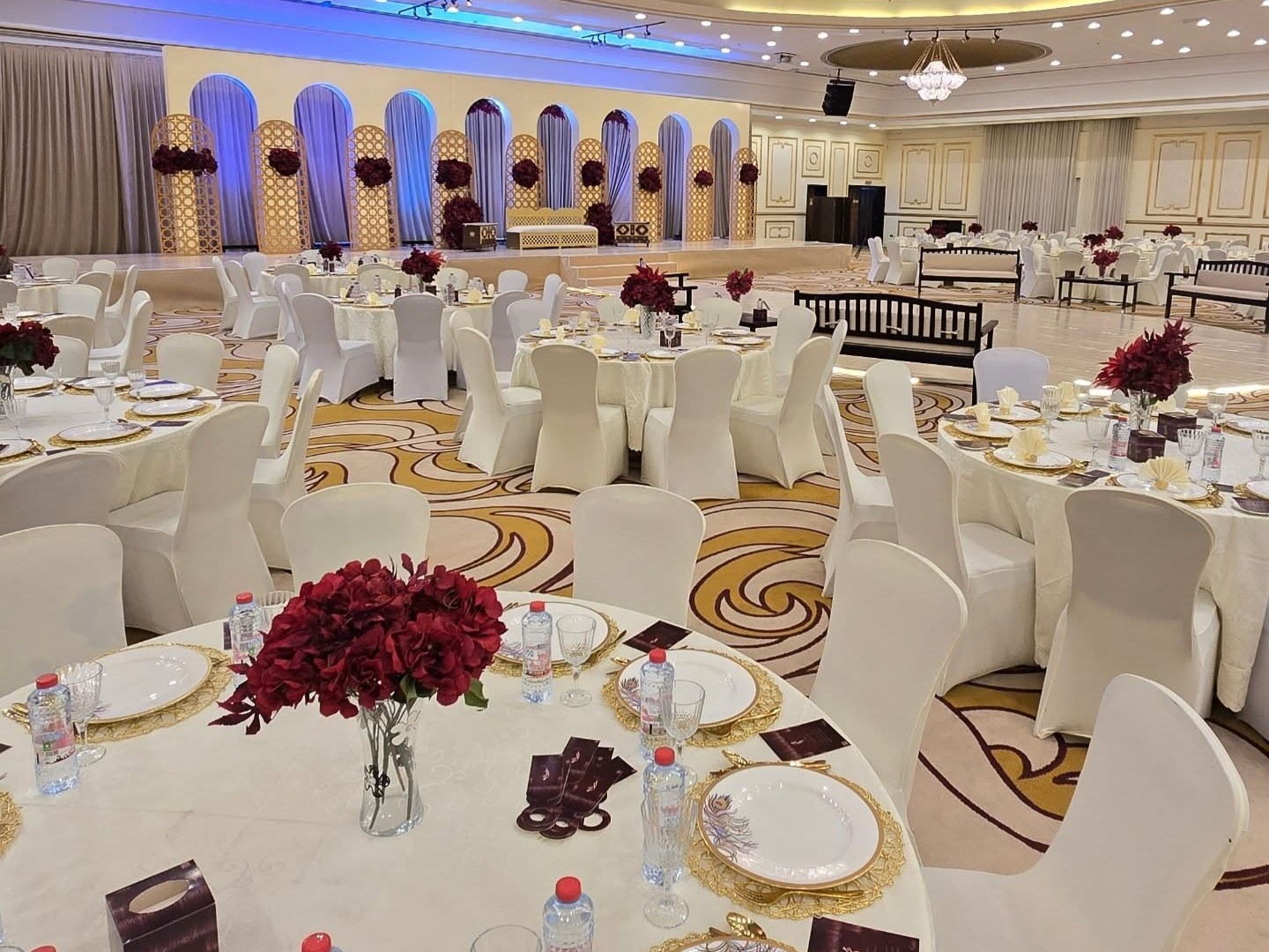 قاعات الزاهية للأعراس والمناسبات دبي - thumb